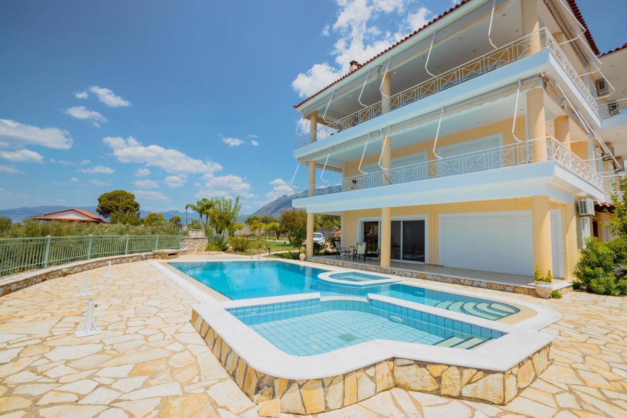 Cleopatra'S House Apartment Kalamata Ngoại thất bức ảnh